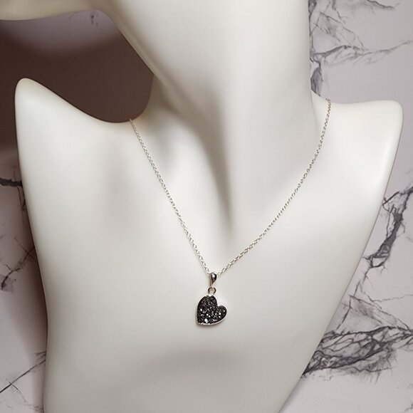 925 Druzy Quartz Heart Silver Necklace - Picture 2 of 7